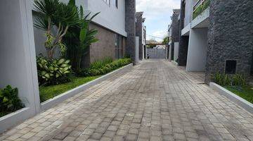 Gambar 2 Luxury Villa Pusat Canggu For Sale