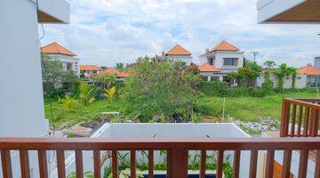 Gambar 5 Ricefield View Villa at Cemagi Beach