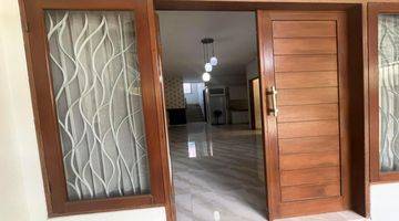 Gambar 1 Rumah Modern Ready Unit Dekat Ke Lapangan Renon