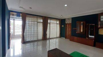 Gambar 3 Rumah Dijual Modern Cantik Di Komplek Dadali