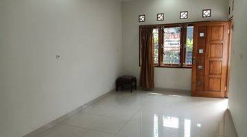 Gambar 1 rumah minimalis area cihanjuang semi furnished