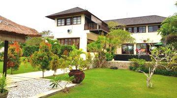 Gambar 2 BEAUTIFULL TROPICAL VILLA WITH SPACIOUS GARDEN IN UNGASAN JIMBARAN