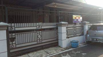 Gambar 4 Disewakan Rumah Lamper Peterongan Semarang