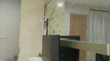 Gambar 3 Rumah 3 Lantai Bagus Semi Furnished SHM di Green Ville, Jakarta Barat