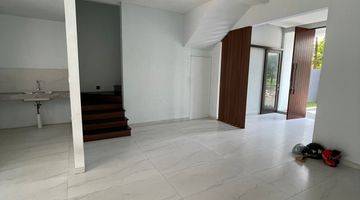 Gambar 1 Rumah Baru Unfurnished SHM di Mekar Wangi, Bandung Nego