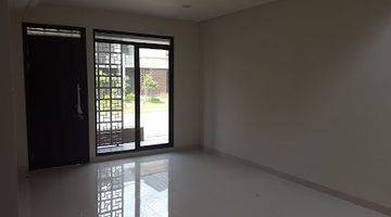 Gambar 4 Rumah L8, Cluster Precia, Bsd, Tangerang Dijual Cepat