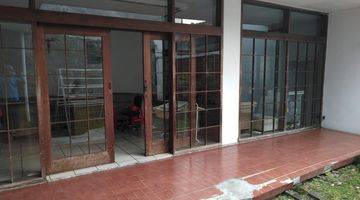 Gambar 1 Rumah di mainroad jl padjajaran