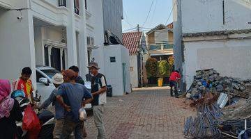 Gambar 5 #rumah 3 Lantai Siap Huni Ada Rooftop Di Tanah Baru Beji Depok