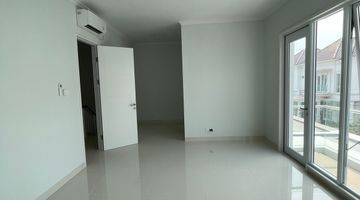 Gambar 3 Rumah baru jual cepat Pasadena Gading Serpong