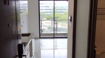 Gambar 5 Apartemen studio semi furnish Skyhouse BSD