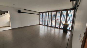 Gambar 3 Dijual Rumah 3lt 5kt 5km Hook di Navapark Cluster Lyndon Bsd City