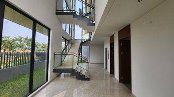 Gambar 4 Dijual Rumah 3lt 5kt 5km Hook di Navapark Cluster Lyndon Bsd City