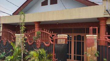 Gambar 1 Dijual Rumah 4kt 2km SHM di Kunciran Mas Permai, Tangerang