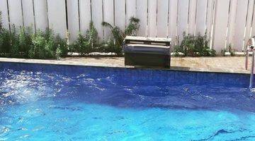 Gambar 1 Rumah Cantik Dengan Swimming Pool Dalam Cluster Bintaro 