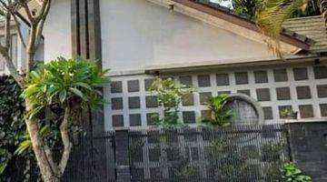 Gambar 1 Rumah di Cluster Sektor 9 2 Lantai SHM Bagus strategis