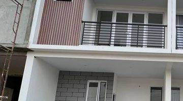 tampak depan rumah siap huni di cibubur