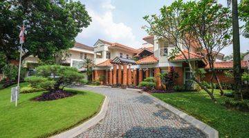 Gambar 1 DIJUAL RUMAH TROPICAL AREA ELITE!! di Bukit Golf, Pondok Indah