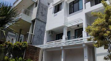 Gambar 3 Di Jual Rumah 2 Lantai Dago Resort Furnish Swimming Pool Shm