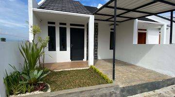 Gambar 2 Rumah Minimalis Bandung