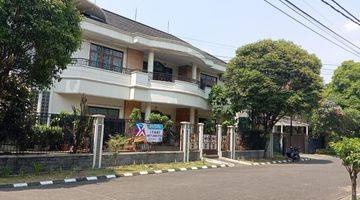 Gambar 1 Rumah 2 Lantai Bagus Semi Furnished SHM di Batununggal, Bandung