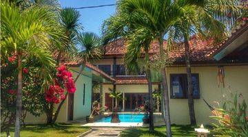 Gambar 1 For Sale A Beachfront Villa Located In North Bali