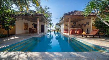 Gambar 3 For Sale A Beachfront Villa Located In North Bali