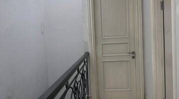 Gambar 5 Dijual Rumah Mewah 3 Lantai Cocok Untuk Kos2an Diseberang Kota Kasablanka Jakarta Selatan