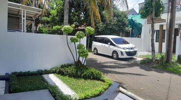 Gambar 4 Rumah Bagus Semi Furnished SHM di Cluster Taman Udayana Sentul City, Bogor