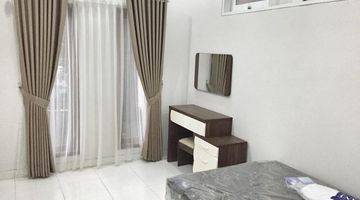 Gambar 4 Rumah Semi Furnished Dalam Komplek