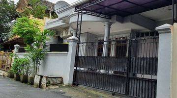 Gambar 1 Turun Harga! Dijual Rumah 4KT Utan Kayu Jaktim 200m2 carpark utara n1019