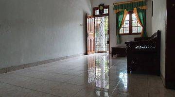 Gambar 4 Turun Harga! Dijual Rumah 4KT Utan Kayu Jaktim 200m2 carpark utara n1019