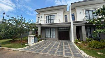 Gambar 1 Rumah Mewah Neo Jade Summarecon Makassar