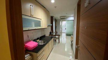 Gambar 2 Apartemen Furnished Dekat Area Kuliner di Dago Suites Bandung