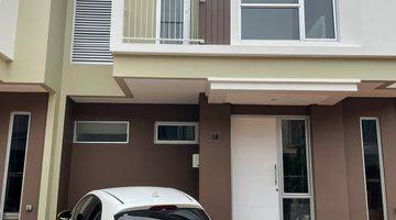 Gambar 1 Di Jual Rumah Malibu Village Zuma