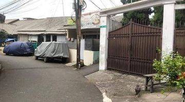 Gambar 4 Dijual rumah hitung tanah di menteng dalam jalan rasamala dekat tebet akses 2 mobil murah sekali harga super murah ya nego keras jual cepat rumah kondisi perlu renov total