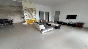 Gambar 5  Rumah Villa Keren Banget, Furnished, Di Punclut, Lembang