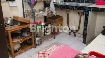 Gambar 3 Ruko Akses Jalan Raya Madiun Siap Huni Bangunan Terawat