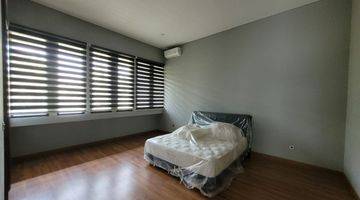 Gambar 3 Rumah Minimalis Lux Setraduta 