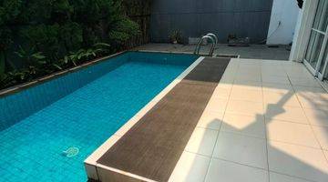 Gambar 1 Rumah Furnished 3 Kamar Ada Kolam Renang Di Depark Bsd-No Cobroke