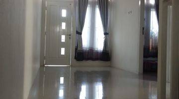 Gambar 2 Rumah 2 Lantai Bagus di Villa Mutiara Gading , Bekasi B0635 