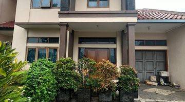 Gambar 1 Dijual Rumah Second 2 Lantai Harga Murah Shm