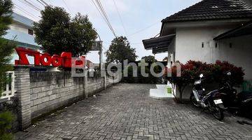 Gambar 1 Rumah Penginapan jalan kaki ke alun alun kota Batu