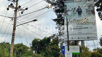 Gambar 1 Tanah muraah nol jalan Raya jalan kaki ke musium angkut