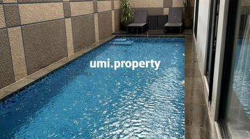 kolam renang rumah mewah furnished+private pool dalam