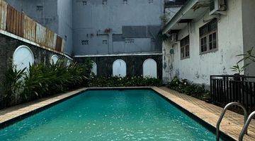 kolam renang rumah tua harga bawah njop