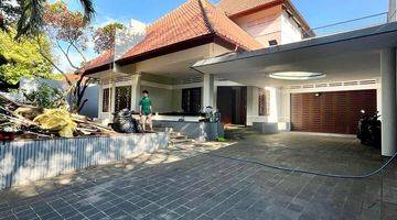 Gambar 3 Sewa Rumah Menteng Jakarta Pusat Clasic House Design