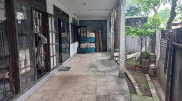 Gambar 1 Rumah Lama Hitung Tanah di Jl. Ciniru Kebayoran Baru 