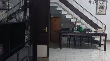 Gambar 3 RUMAH  JALAN BRAWIJAYA KEBAYORAN BARU JAKARTA SELATAN