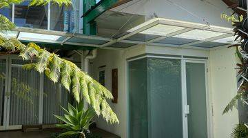 Gambar 1 Rumah Berkonsep Villa Graha Puspa Full Furnish Sayap Lembang Cocok Untuk Tinggal, Guest House 