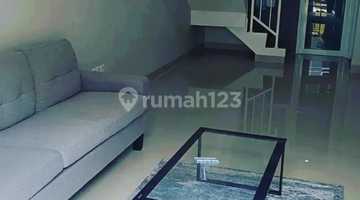 ruang tamu rumah cantik minimalis matraman 2